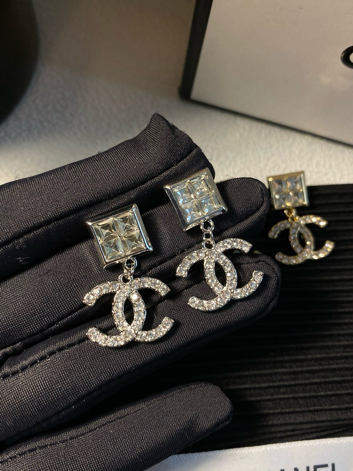 Earrings-A925