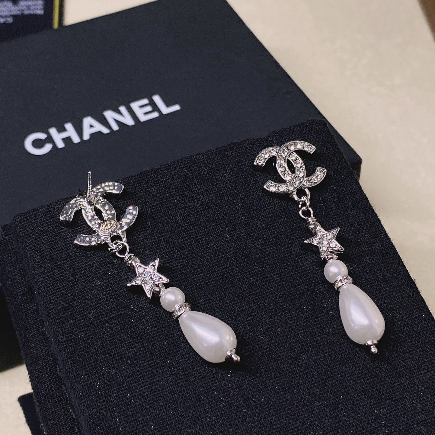 Earrings-A1151