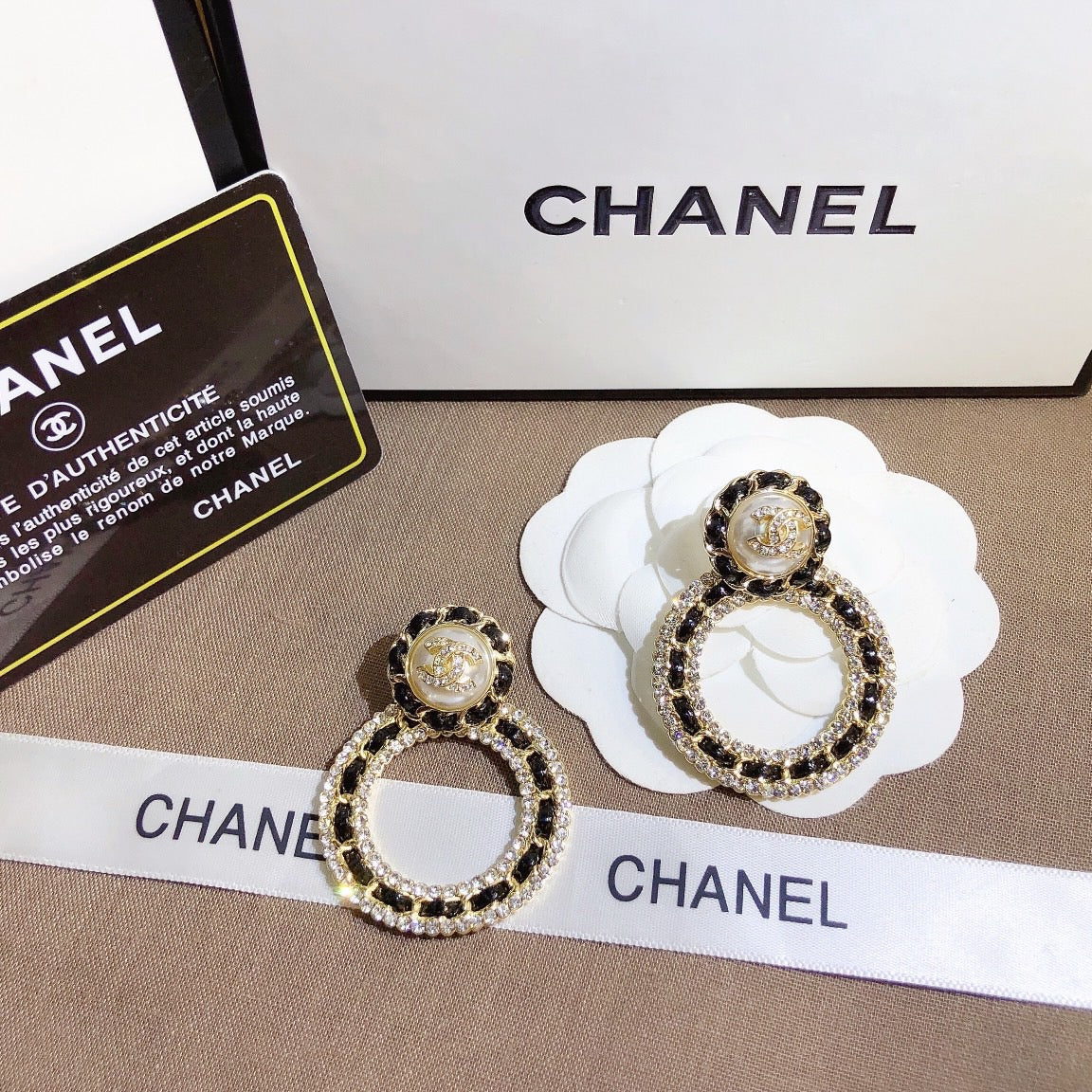 Earrings-A658
