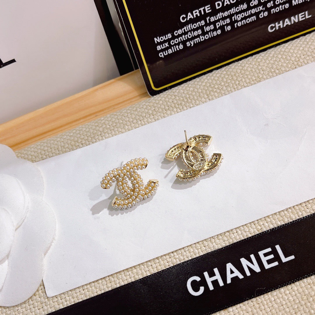 Earrings-A679