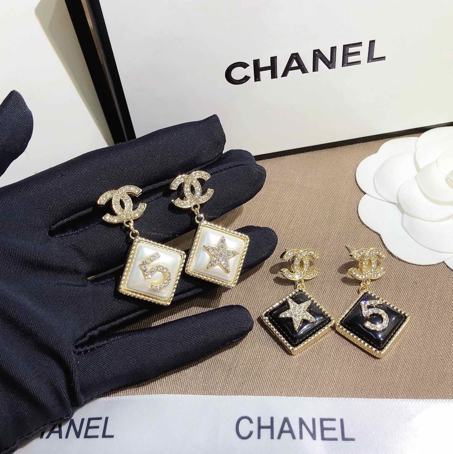 Earrings-A657