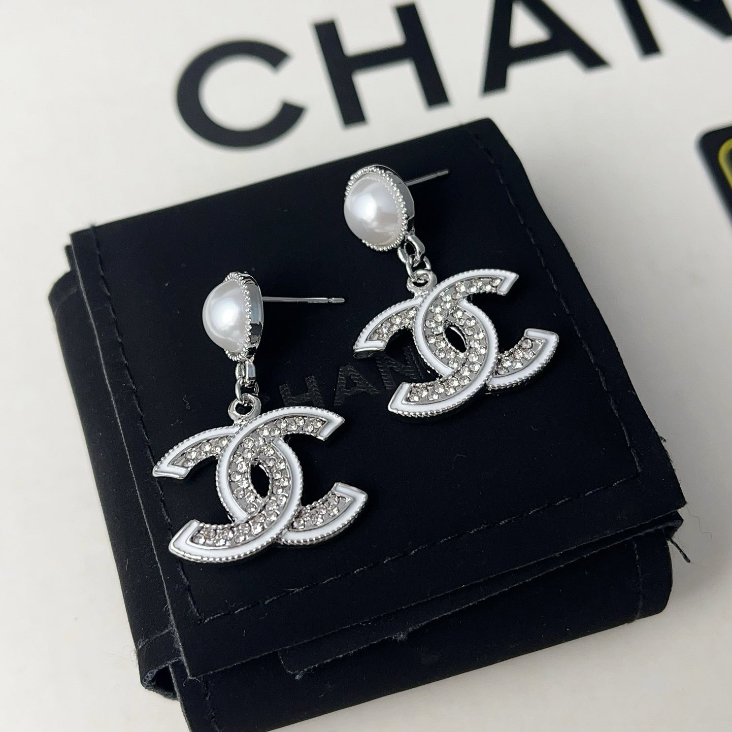 Earrings-A1095