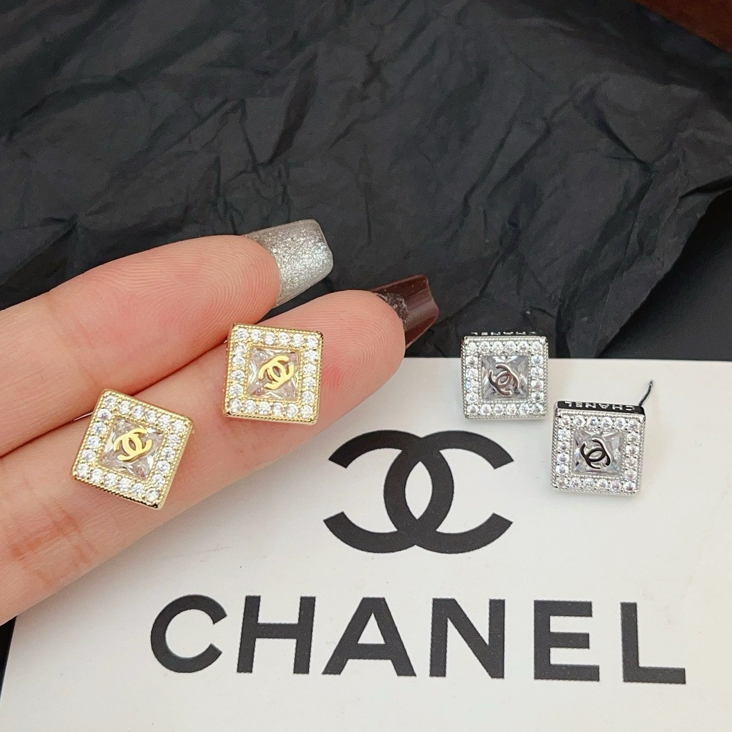 Earrings-A1076