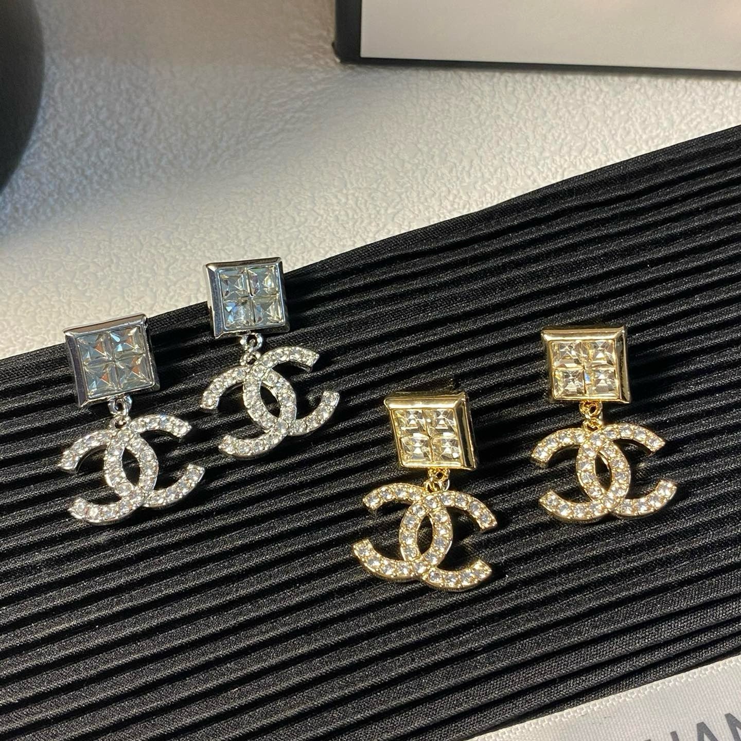 Earrings-A925