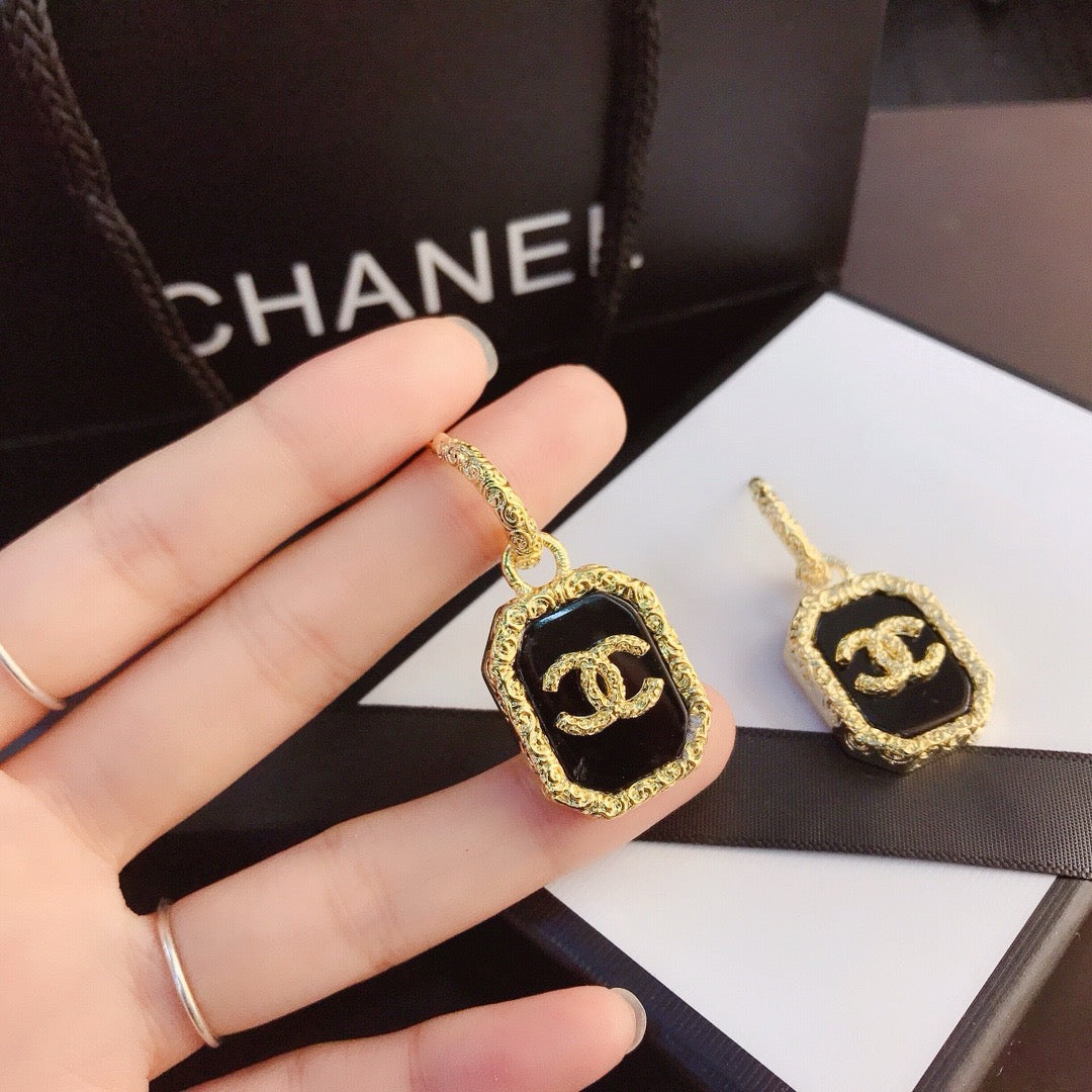 Earrings-A184