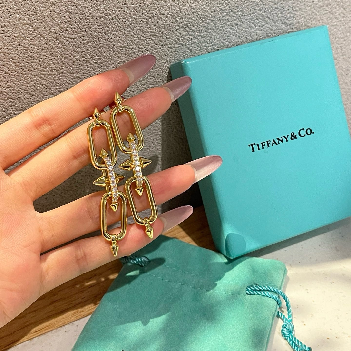 Double Link Chain Drop Earrings | Gold & Black