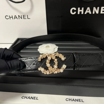Pearl & Crystal Arc Buckle Belt | Black Quilted Leather