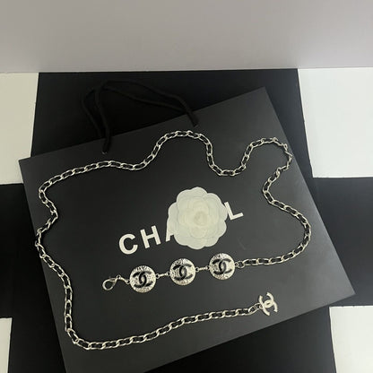 Triple Medallion Chain Waist Belt | Silver & Black